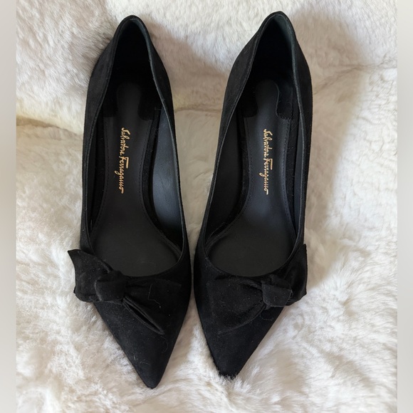 Salvatore Ferragamo Shoes - Salvatore Ferragamo Black Suede Pointed Toe Bow Pumps